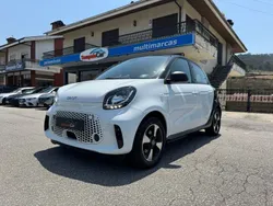 Branco Usado 2021 Smart ForFour Electric Drive Passion | € 13.890 (Preço justo)