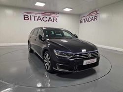 Preto (metalizado) Usado 2017 VW Passat GTE Carrinha | € 15.950 (Preço justo)