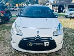 Branco Usado 2016 DS Automobiles DS3 Sport Chic Citadino | € 9.850 (Super Preço)