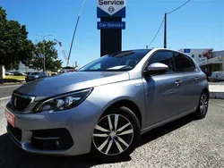 Cinzento Usado 2021 Peugeot 308 | € 15.900 (Preço justo)
