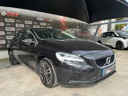 Preto Usado 2017 Volvo V40 Kinetic Carrinha | € 10.900 (Super Preço)