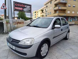 Cinzento Usado 2002 Opel Corsa | € 1.899 (Preço justo)
