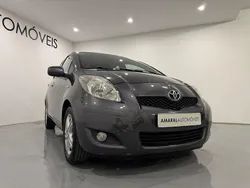 Cinza Usado 2010 Toyota Yaris Citadino | € 8.900 (Preço elevado)