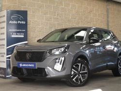 Cinza Usado 2024 Peugeot 2008 Active SUV | € 20.900 (Preço justo)