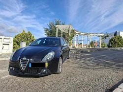 Preto Usado 2011 Alfa Romeo Giulietta Citadino | € 8.900 (Bom preço)