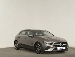 Cinzento Usado 2024 Mercedes A200 | € 31.500 (Super Preço)
