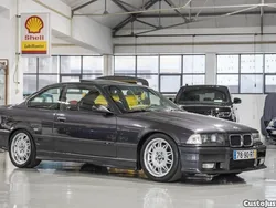 Cinza Usado 1993 BMW M3 | € 38.000