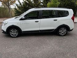 Usado 2022 Dacia Lodgy Stepway Monovolume | € 14.000 (Preço justo)