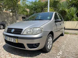 Cinzento Usado 2005 Fiat Punto Dynamic Citadino | € 2.650 (Preço justo)