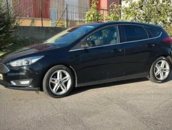 Usado 2015 Ford Focus Titanium Sedan | € 9.750 (Preço justo)