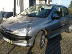 Usado 2001 Peugeot 206 Sedan | € 2.450 (Bom preço)