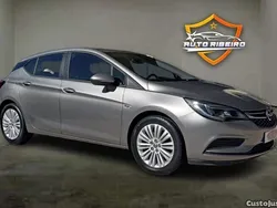 Cinza Usado 2016 Opel Astra Business Edition Citadino | € 13.970 (Preço justo)