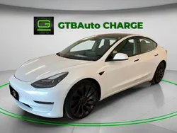 Branco Usado 2022 Tesla Model 3 Sedan | € 36.500 (Preço justo)