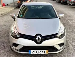 Cinzento Usado 2018 Renault Clio IV Citadino | € 5.950