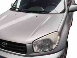 Cinzento Usado 2000 Toyota RAV4 SUV | € 9.800