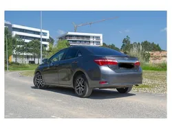 Usado 2014 Toyota Corolla Sedan | € 9.500