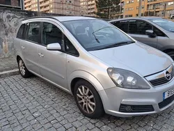 Usado 2007 Opel Zafira Monovolume | € 4.500