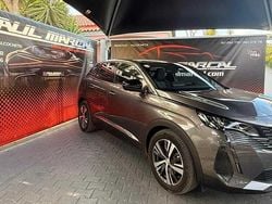 Cinzento Usado 2023 Peugeot 3008 Allure SUV | € 29.900 (Preço justo)