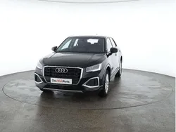 Preto metalizado Usado 2023 Audi Q2 Advanced SUV | € 25.490 (Preço justo)