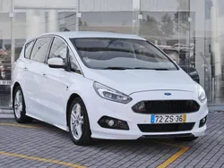 Branco Usado 2016 Ford S-MAX Vignale Monovolume | € 19.500