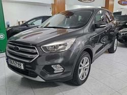 Cinzento Usado 2017 Ford Kuga Titanium SUV | € 16.500
