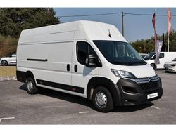 Branco Usado 2023 Citroën Jumper Monovolume | € 33.490