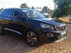 Preto Usado 2019 Peugeot 3008 S Sedan | € 19.450 (Preço justo)