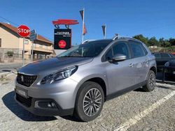 Cinzento Usado 2019 Peugeot 2008 SUV | € 15.900 (Preço justo)