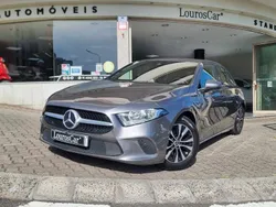 Cinzento Usado 2021 Mercedes A160 Citadino | € 26.950 (Bom preço)