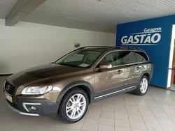 Outra Usado 2014 Volvo XC70 Momentum SUV | € 16.750