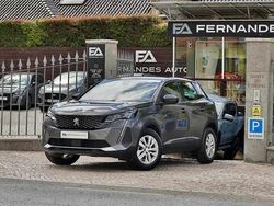Cinza Usado 2023 Peugeot 3008 Active SUV | € 24.990 (Preço justo)