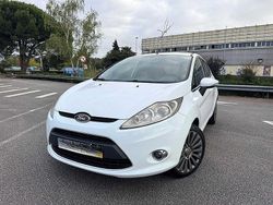 Branco Usado 2010 Ford Fiesta Titanium Citadino | € 5.250 (Preço justo)
