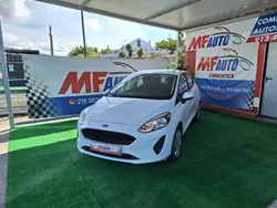 Branco Usado 2019 Ford Fiesta Active Citadino | € 12.990 (Preço justo)