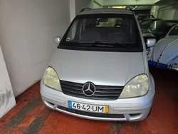 Cinzento Usado 2003 Mercedes Vaneo Monovolume | € 5.000
