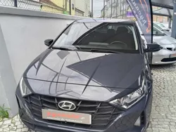 Cinzento Usado 2022 Hyundai i20 | € 15.750 (Bom preço)