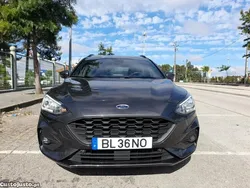Castanho Usado 2019 Ford Focus ST-Line Carrinha | € 16.500 (Preço elevado)