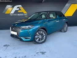 Azul Usado 2023 DS Automobiles DS3 Crossback E-Tense Rivoli SUV | € 21.800 (Bom preço)