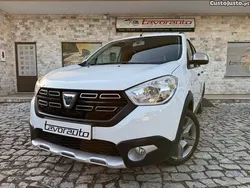 Branco Usado 2019 Dacia Lodgy Stepway Monovolume | € 13.990 (Preço justo)