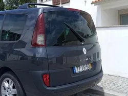 Cinzento Usado 2010 Renault Espace Monovolume | € 7.250
