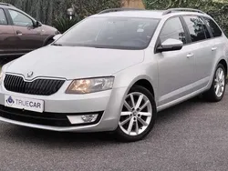 Cinza Usado 2016 Skoda Octavia Style Carrinha | € 14.750 (Preço elevado)