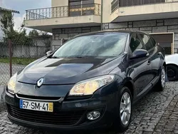 Cinzento Usado 2013 Renault Mégane GrandTour Carrinha | € 6.490 (Preço justo)