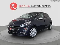 Preto Usado 2019 Peugeot 208 Allure Citadino | € 9.490 (Bom preço)