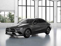 Cinzento Novo 2025 Mercedes A180 Sedan | € 47.280