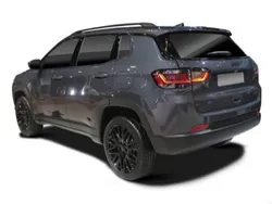 600€600€1,250€1,250€ Usado 2023 Jeep Compass SUV | € 40.193 (Caro)