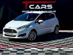 Branco Usado 2016 Ford Fiesta Titanium Citadino | € 12.900 (Preço elevado)