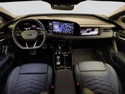 Branco Usado 2025 Audi A6 e-tron Carrinha | € 87.900 (Preço elevado)
