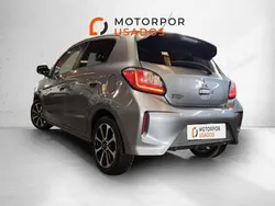 Cinza Usado 2022 Mitsubishi Space Star Edition Sedan | € 11.990 (Preço justo)