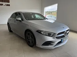 Cinza Usado 2019 Mercedes A180 AMG line | € 27.490 (Preço elevado)
