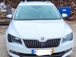 Usado 2017 Skoda Superb Carrinha | € 11.000 (Preço justo)