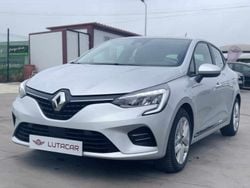 Cinzento Usado 2020 Renault Clio V Intens | € 15.900 (Preço elevado)